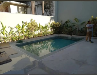 Residência com piscina